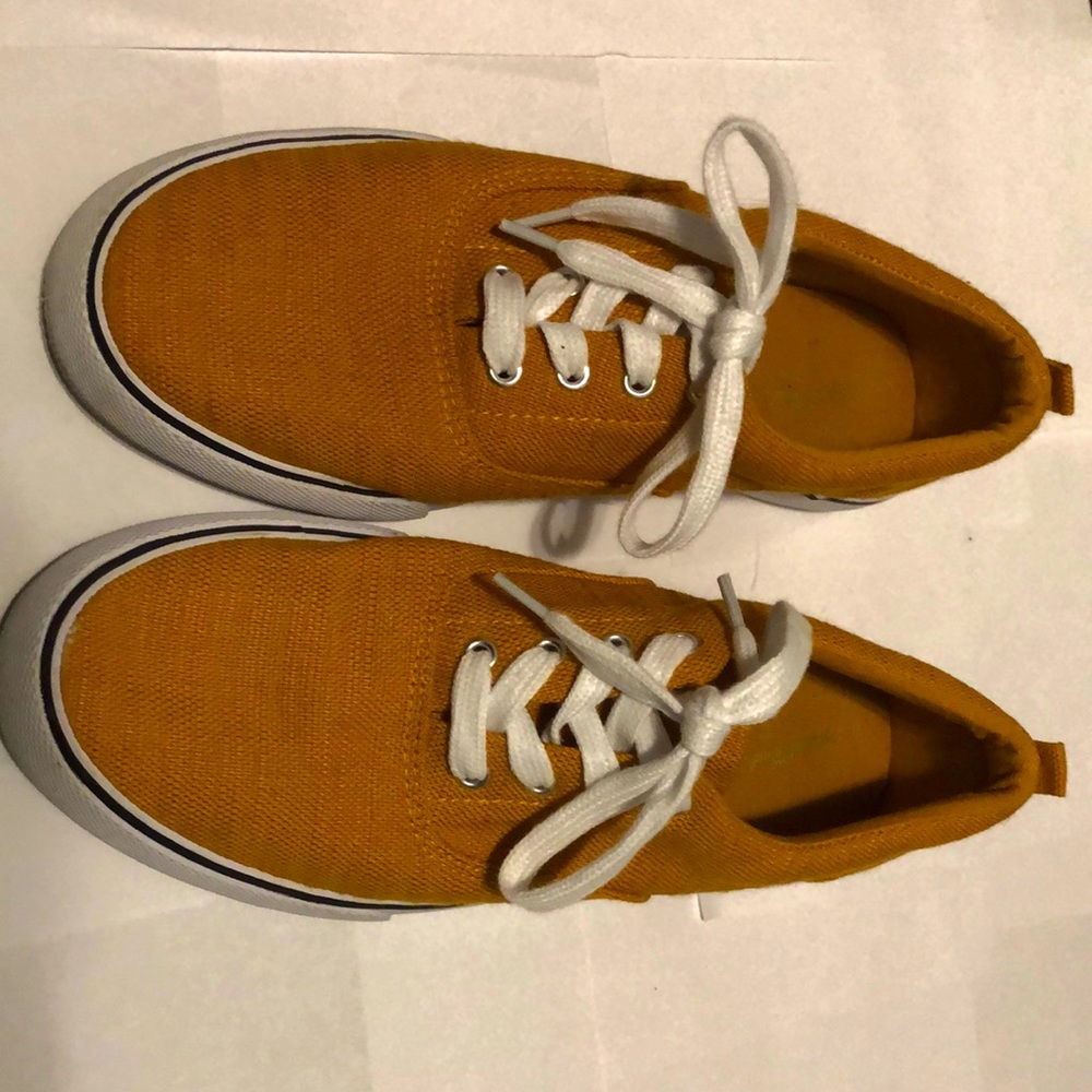 orange-yellow shoes